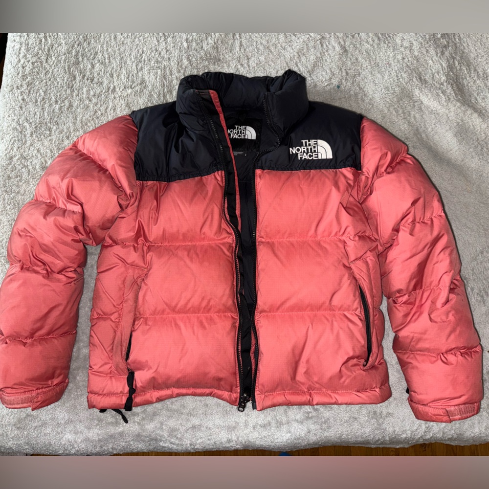 Cute pink Northface coat